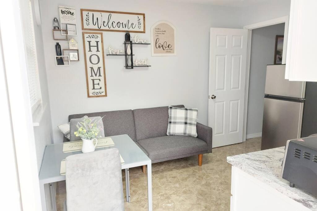 The Torres' Loft West Tampa Midtown Raymond James Stadium Extérieur photo
